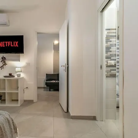 ¤charme Di Bari¤ Intero Con Design Moderno E