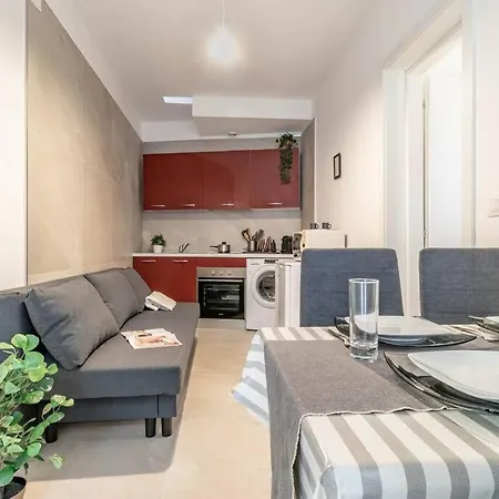 ¤charme Di Bari¤ Intero Con Design Moderno E Apartment