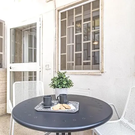 ¤charme Di Bari¤ Intero Con Design Moderno E *