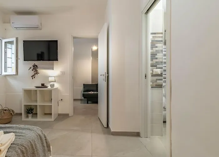 ¤charme Di Bari¤ Intero Con Design Moderno E Apartment Bari