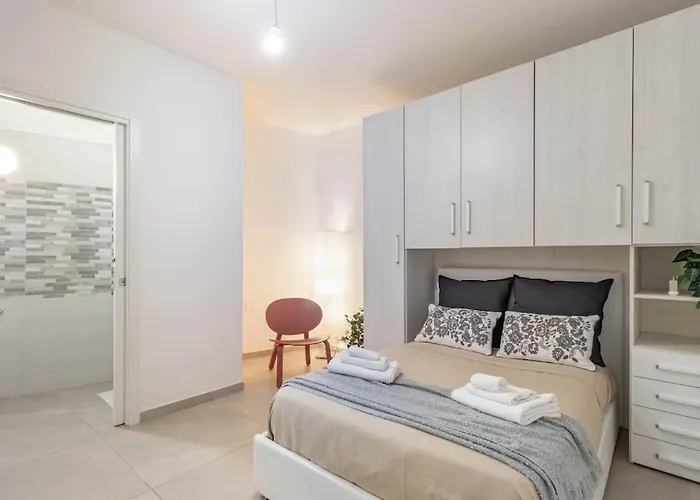 ¤charme Di Bari¤ Intero Con Design Moderno E アパート バーリ